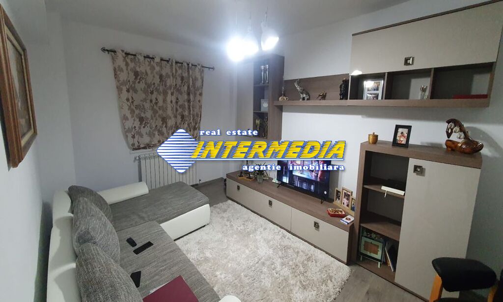 Apartament-2-camere-de-inchiriat-Ampoi-3-Alba-Iulia-11.jpg
